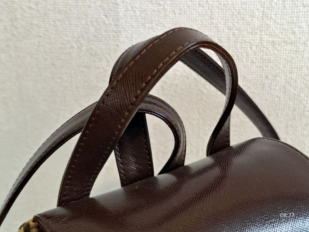 《超美品》バーバリー　リュック　BURBERRY　シャドウホース　ノバチェック