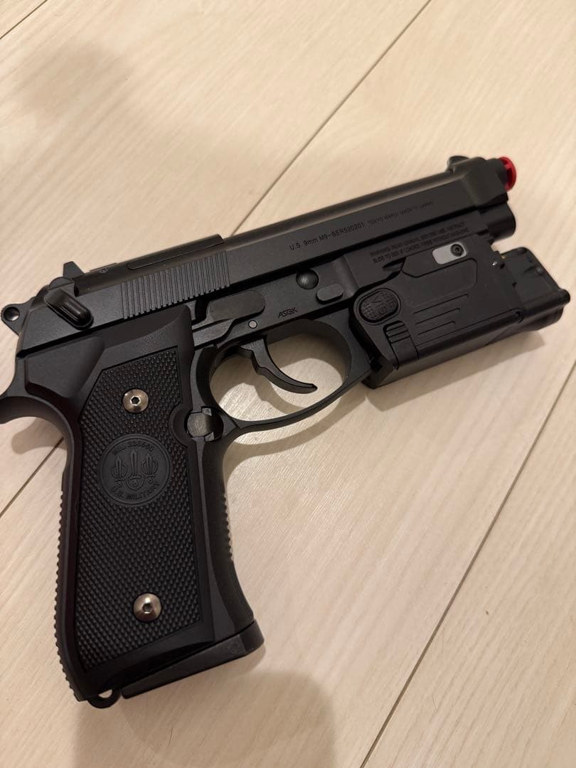 東京マルイM92F ガスガン レーザーインサート付