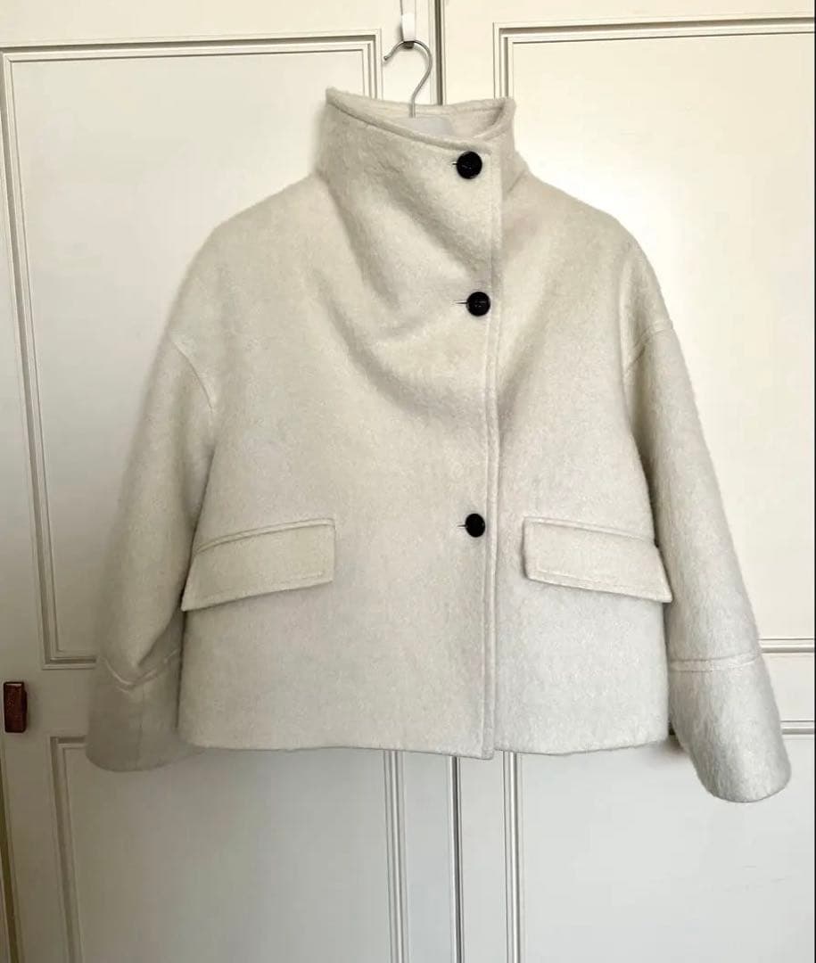 EMMEL REFINES スタンド シャギー ショートコート