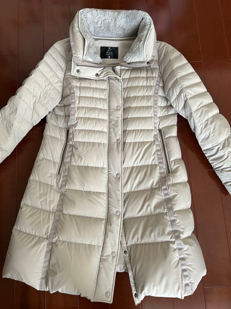 Duvet アイボリー ダウンジャケット銀座マギー
