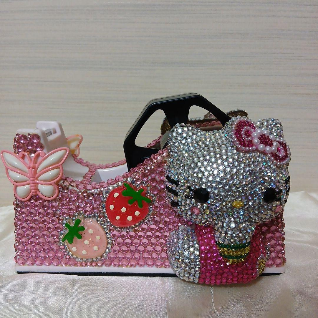 ハローキティ　豪華アレンジ　装飾　テープカッター