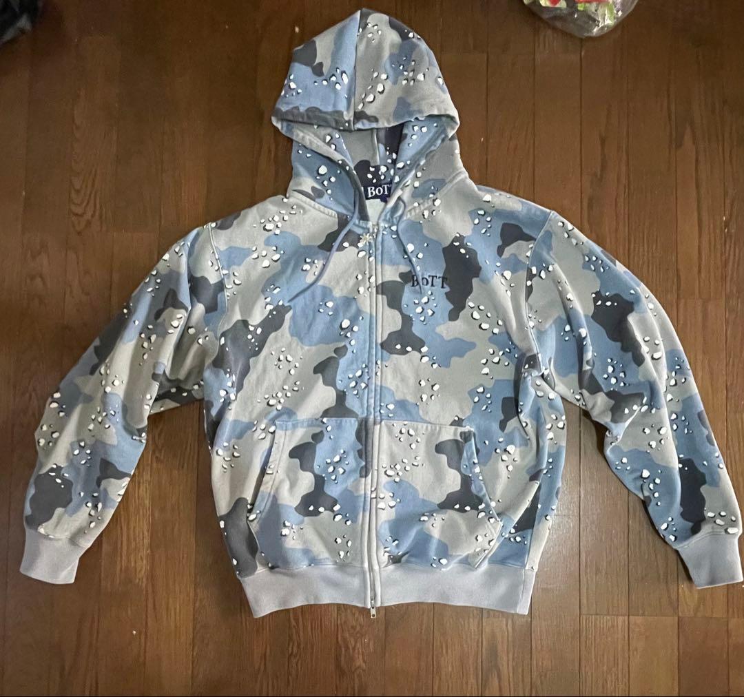 BOTT 迷彩柄 パーカー BADHOPTiji Jojo着用