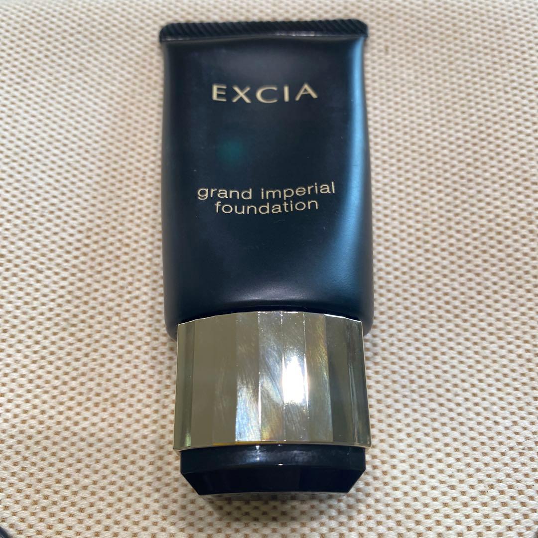 EXCIA グランインペリアルファンデーション NA211 30g