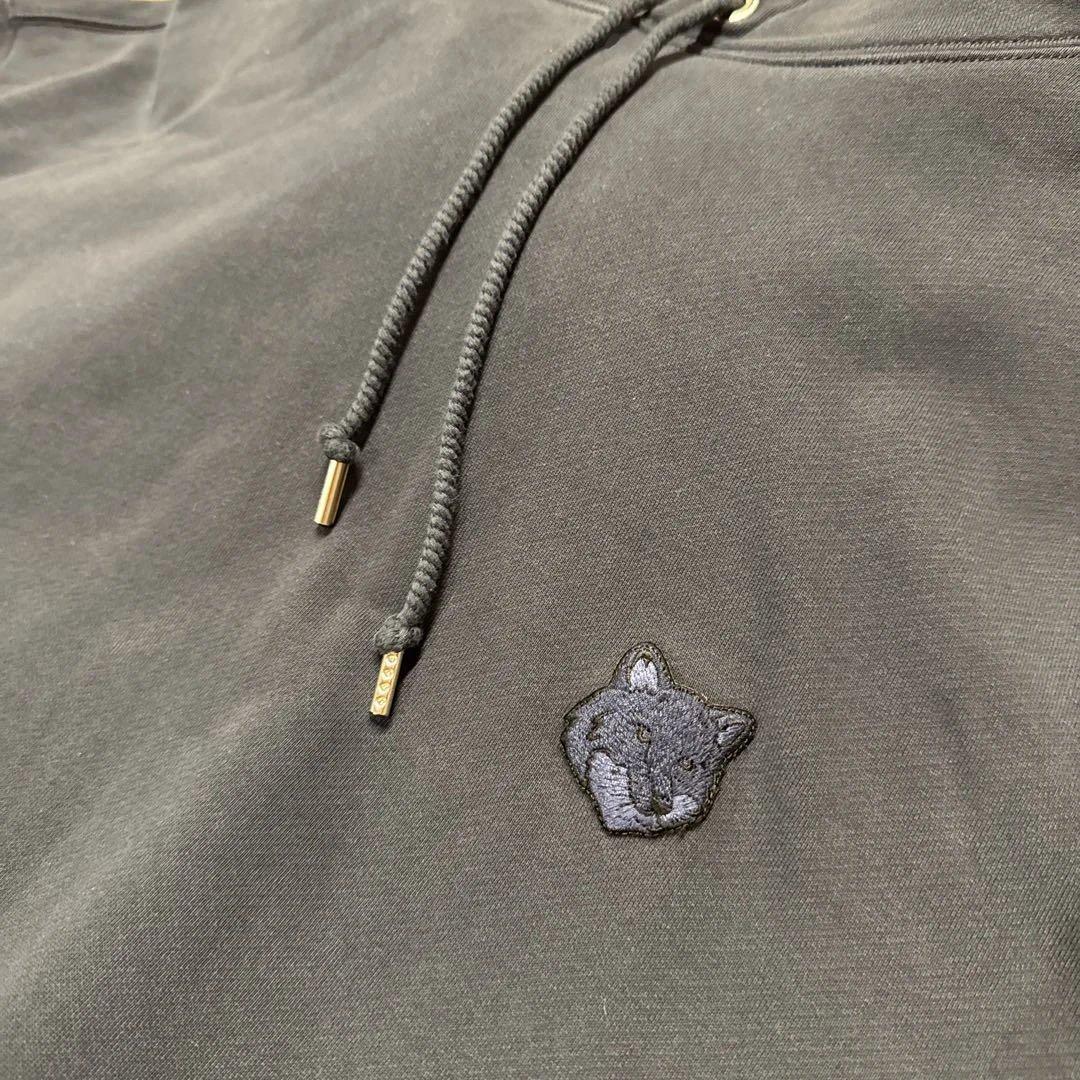 最終値下げ1週間後には終了いたしますMAISON KITSUNE トレーナー３日