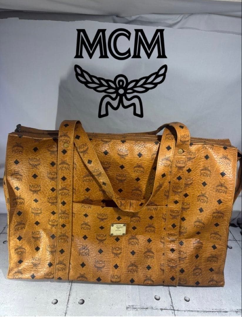 美品　MCM ヴィセトス柄 大型ボストンバッグ トラベルバッグ ブラウン