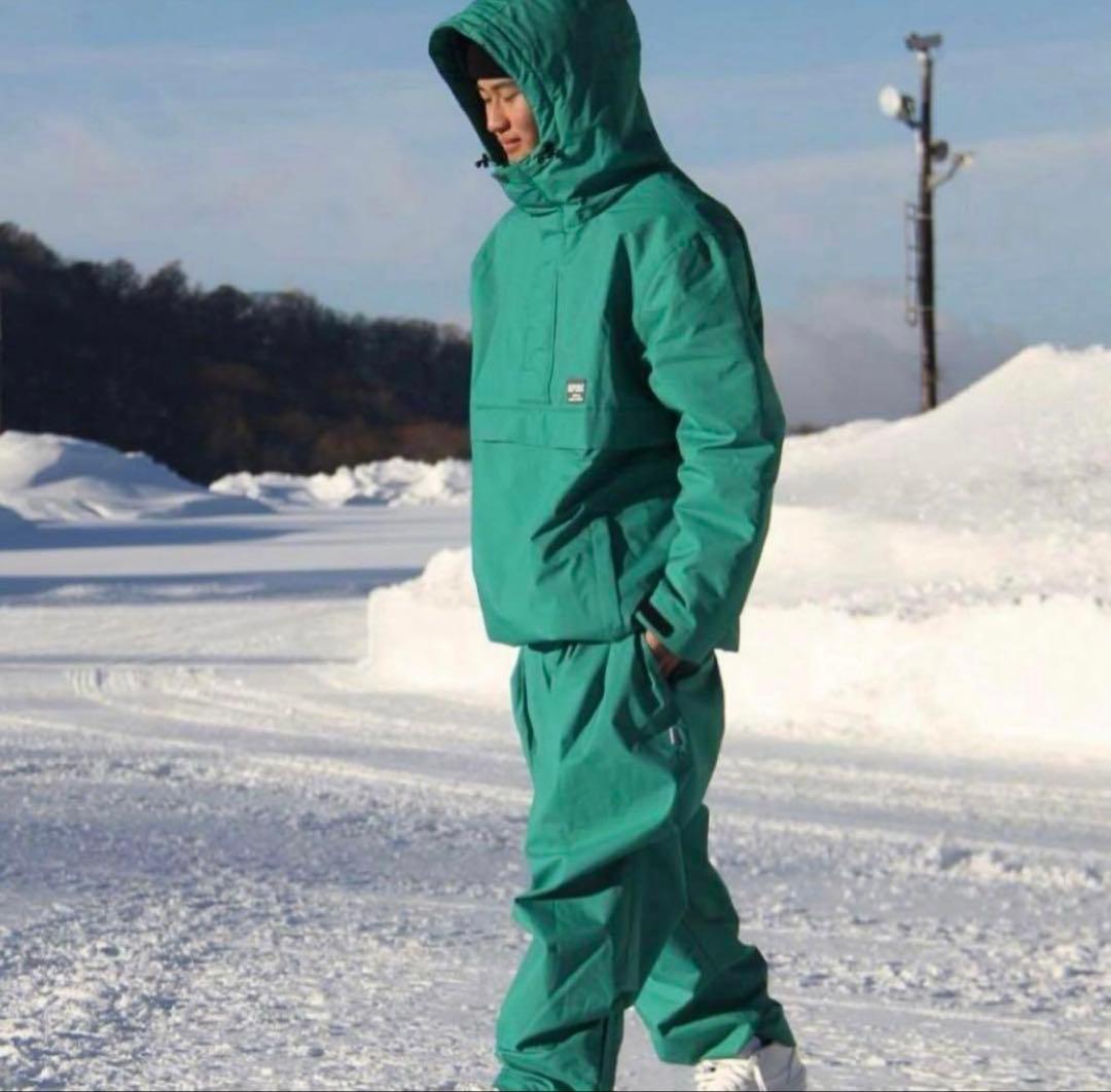 スノーボードウェア REPUBLiC 上下セット 緑 セットアップ