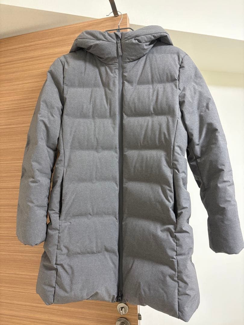 UNIQLO シームレスダウンコート