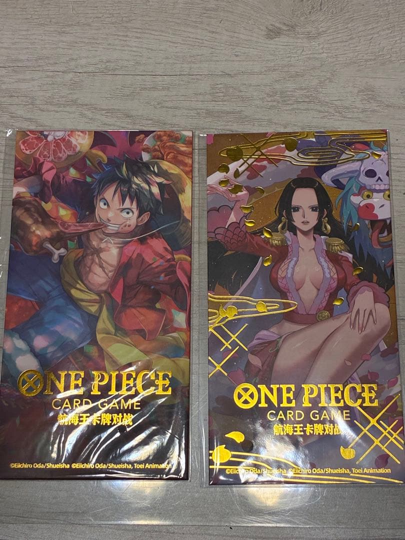 【未開封】ワンピースカード　中国語版新春プロモカード　ルフィ•ハンコック