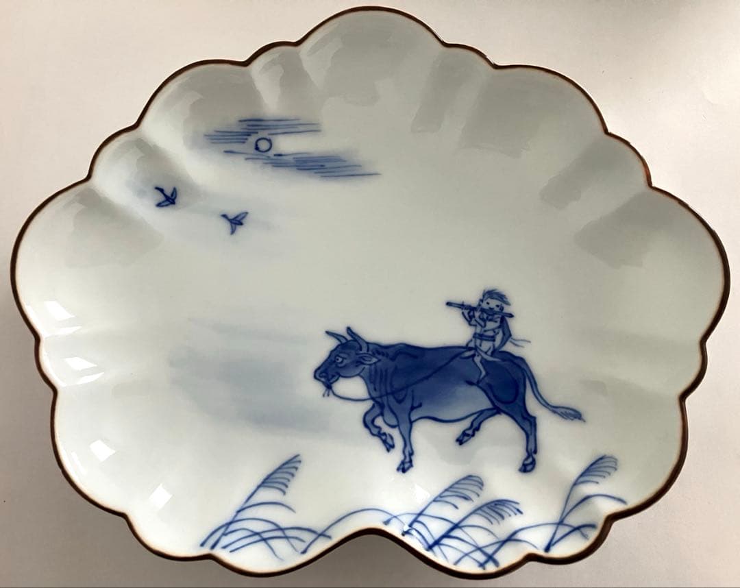 辻製磁社☆形変皿☆柄違い3セット☆リスブドウ☆ウサギ☆牛☆笛