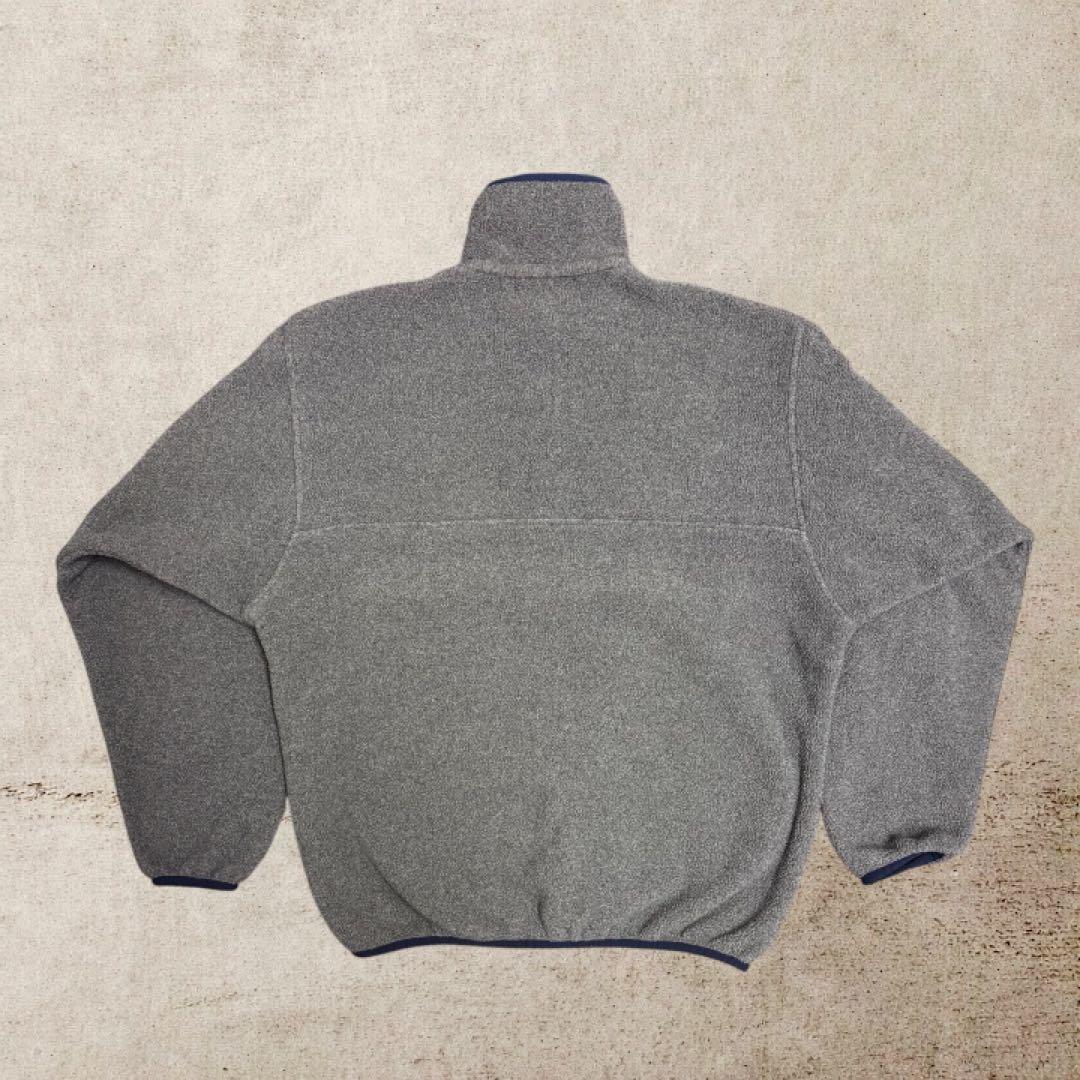 柴田ひかり patagonia スナップT グレーxネイビー パタゴニア - メルカリ