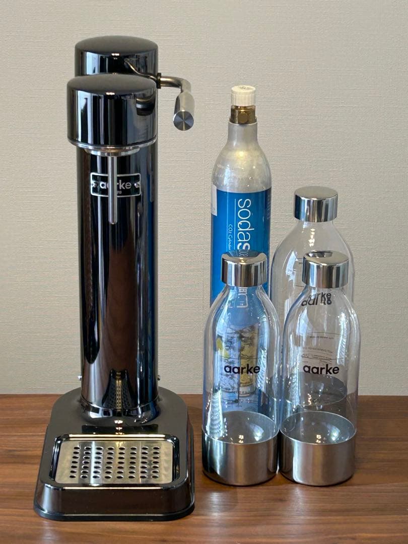 aarke カーボネーター 3 (ブラッククローム) ボトル付き　箱あり