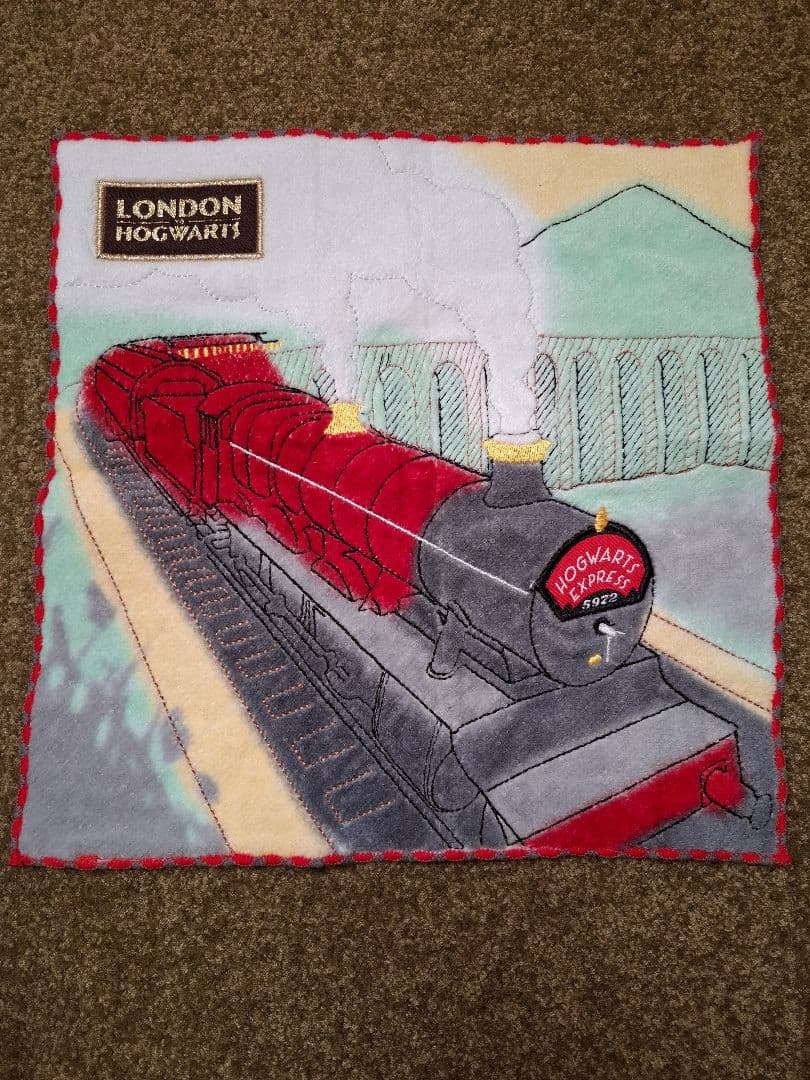 ◎新品未使用◎ホグワーツエクスプレス タオル 25×25cm - メルカリ
