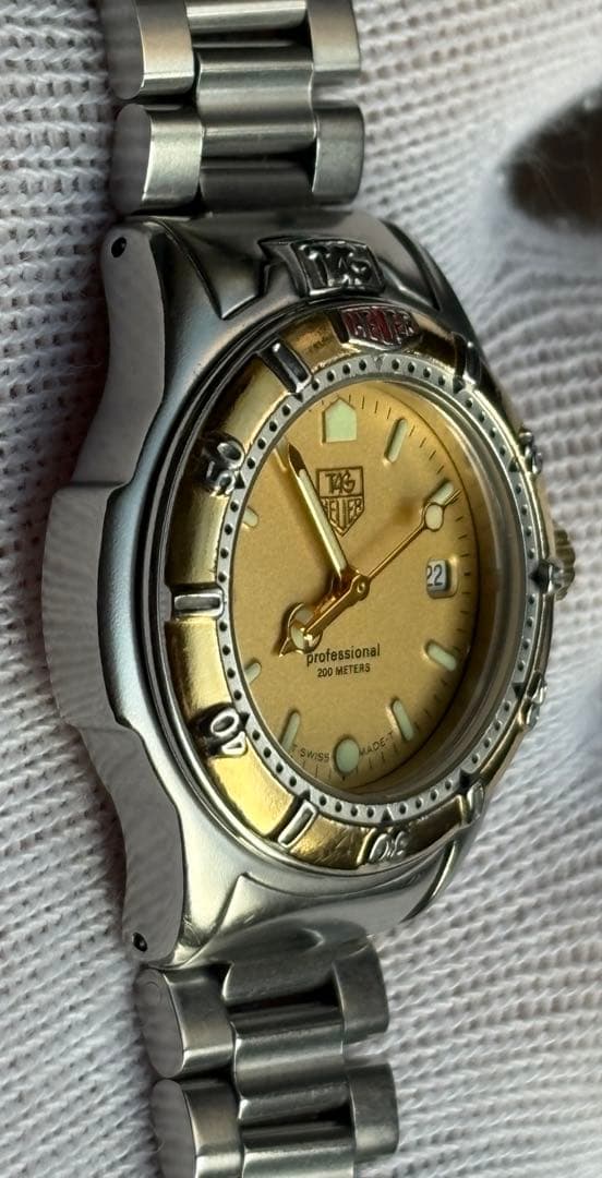 TAG HEUER タグホイヤー 995.408 プロフェッショナル 稼働 商品詳細