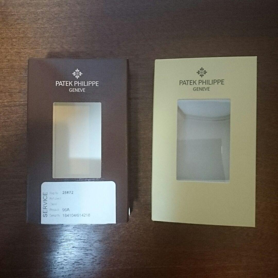 FENDI 6000G スクエア シルバー ズッカ メンズ腕時計 1419 ホワイト