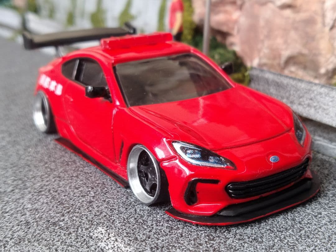 トミカ改造 スバルBRZ フルエアロ ☆自作アルミリム ☆深リム ホット
