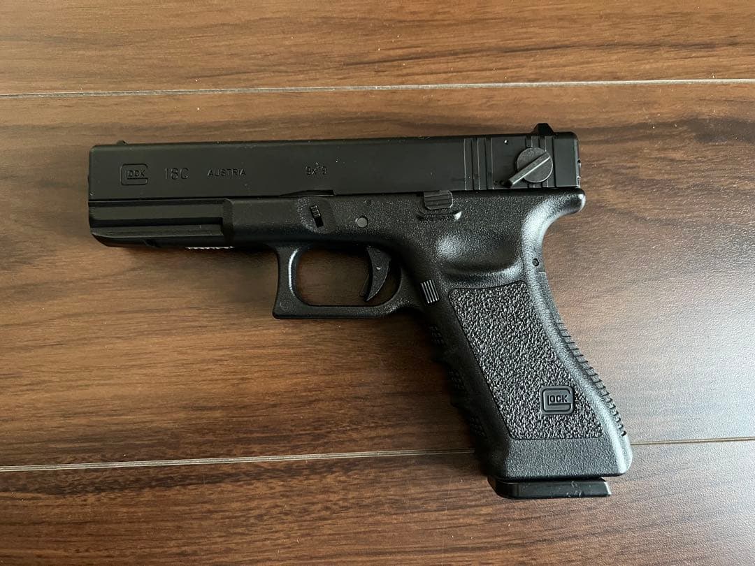 Glock 18Cガスガン　サバゲー　ハンドガン