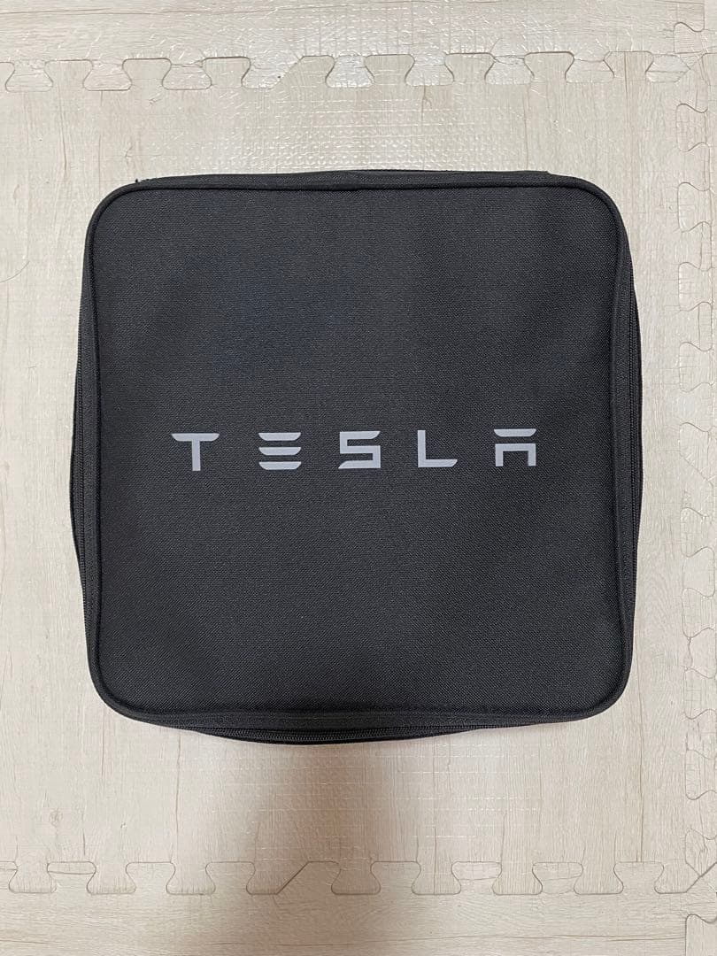 値下げ中！テスラ モバイルコネクター GEN II 充電ケーブル