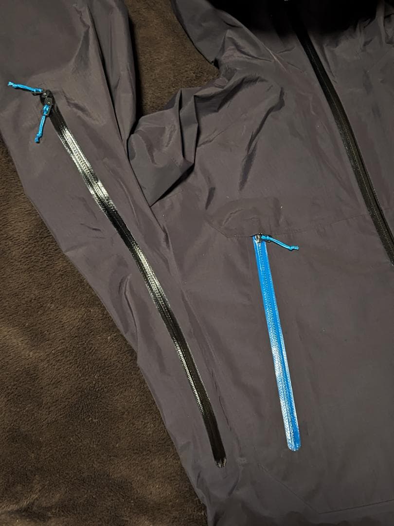 廃盤】ARC'TERYX ALPHA SL CARBON COPY II - メルカリ