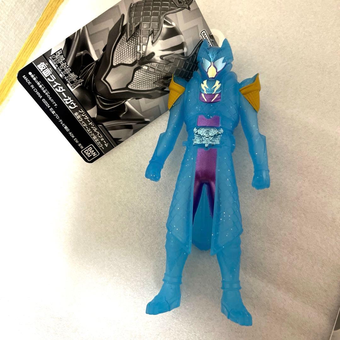 新品 仮面ライダーストア限定クリアカラー ソフビ ガヴ/ヴァレン