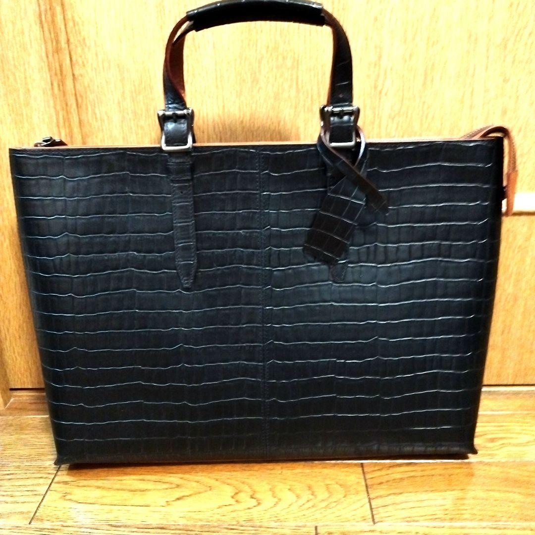 PaulStuart クロコダイル型押しレザートートバッグ