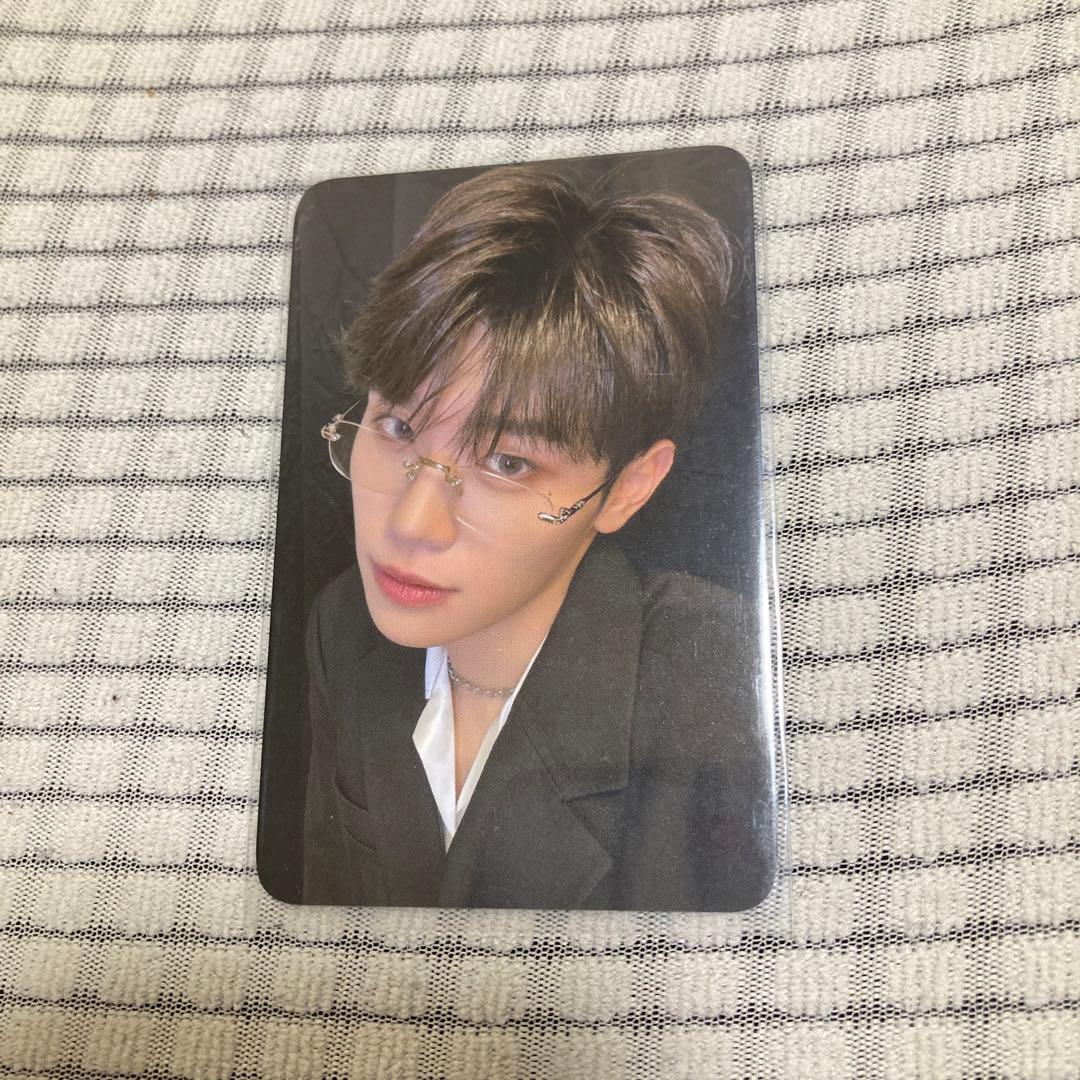 ZB1 ゼベワン テレ 縁なしめがね トレカ - メルカリ