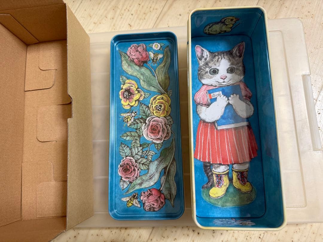 2016年 ヒグチユウコ×ホルベインコラボ 角缶 完品 - メルカリ