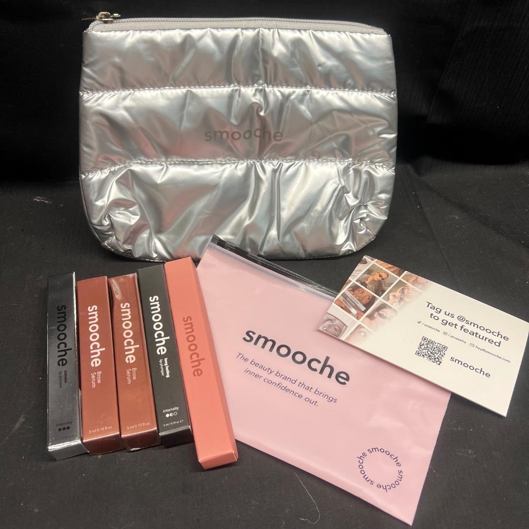 〇Ba左1102 未使用 Smooche コスメセット コスメポーチ