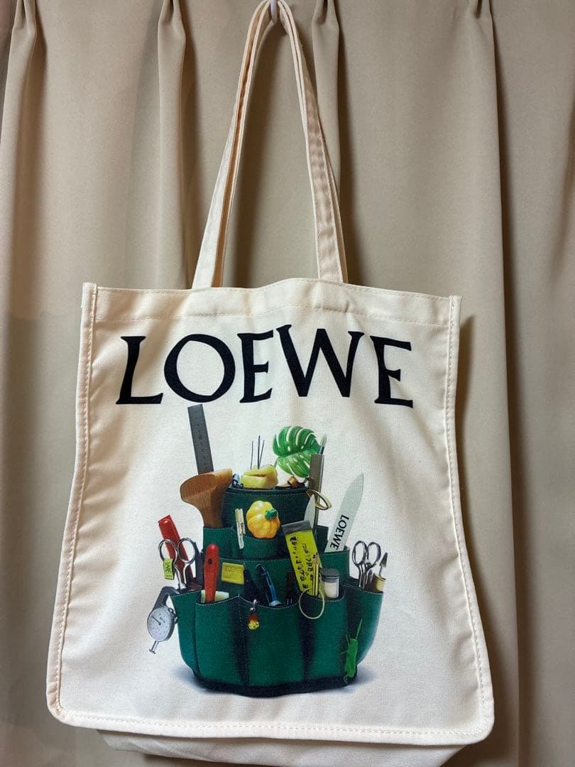 ほ*だ様 ロエベ　トート ロエベ - パズルフォルド トート ラージ（シャイニーカーフ） | HBX