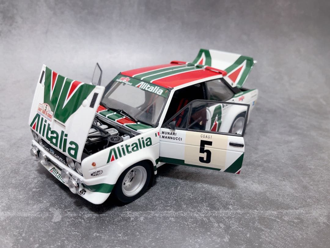 ミニカー KYOSHO 1/18 Fiat 131 Abarth Rally