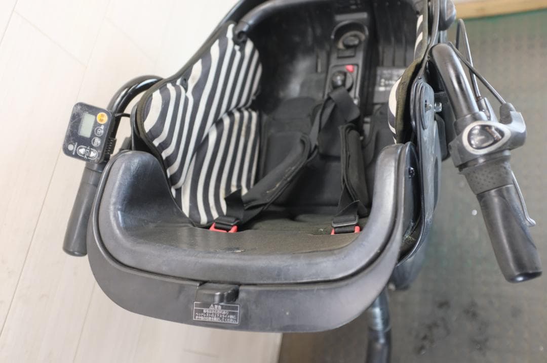 C*k様 パナソニック ギュット20インチ　3段　16.0Ah（4点灯）充電器無