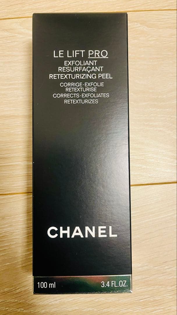 パック・フェイスマスク LE LIFT PRO EXFOLIANT 100ml