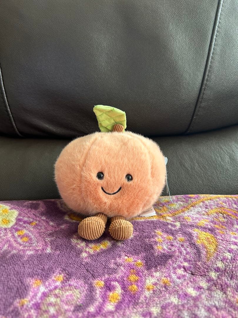 ジェリーキャット ももぬいぐるみJellycat Amuseable Peach - メルカリ