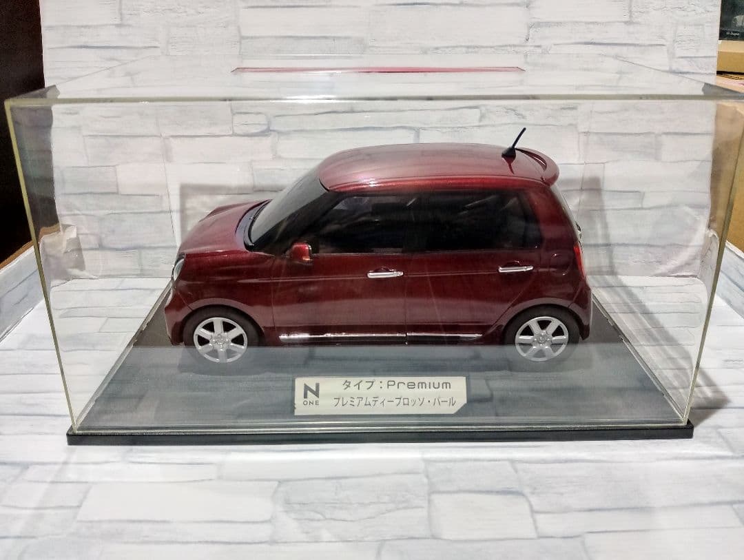 1/12 ホンダ N-one カラーサンプル　ミニカー　プレミアムディープロッソ