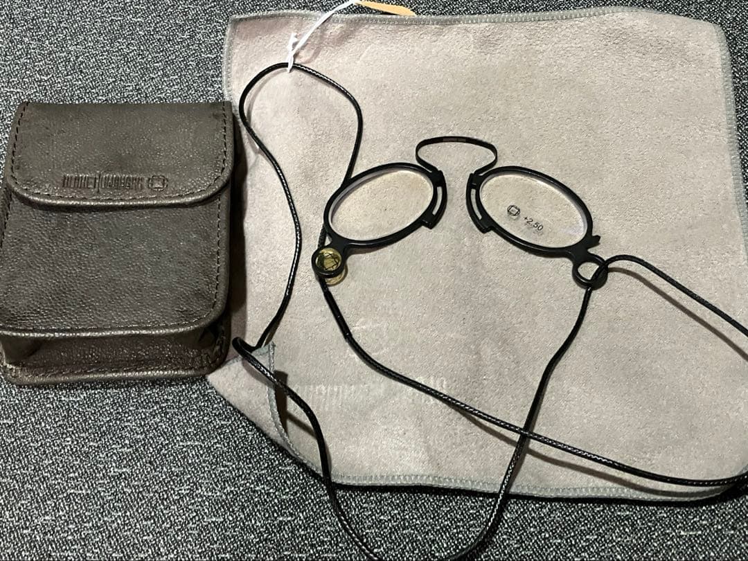 BLAKEKUWAHARA チタン製フィンチ眼鏡　老眼鏡