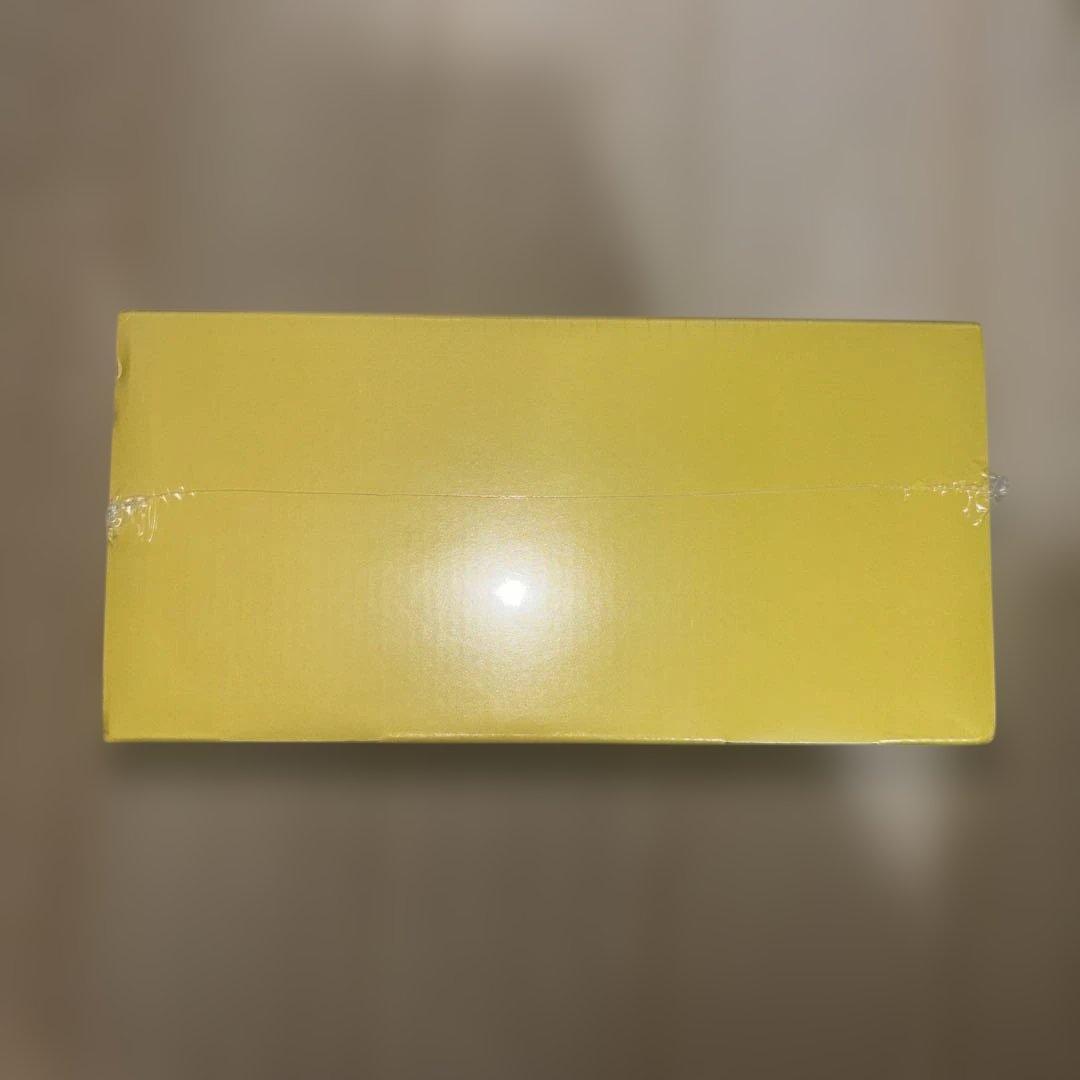 新品未開封】ポケモンカード25周年 ゴールデンボックス 中国語版 海外