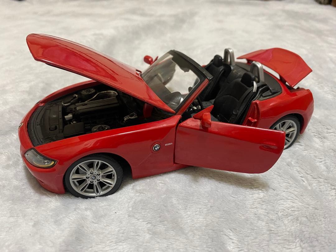 ミニカー Maisto  Z4 1/18 Maisto ミニカー 1:18 1971 ダットサン 240Z オレンジ No.200-112