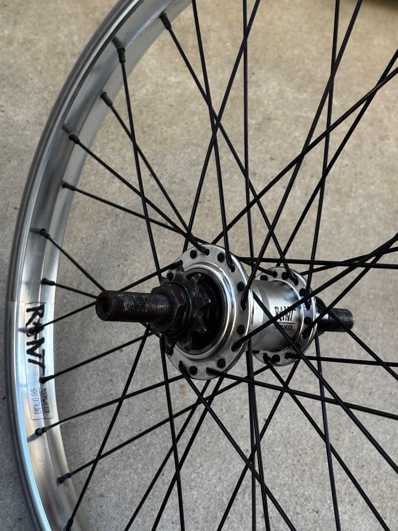 最終価格 RANT フリーコースターハブ　リアホイール　レフト　BMX用 通販OK 横浜アウトレット】気軽にフリーコースター化！BMXストリート用