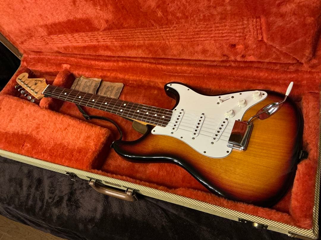 とも Fender USA American Vintage 62