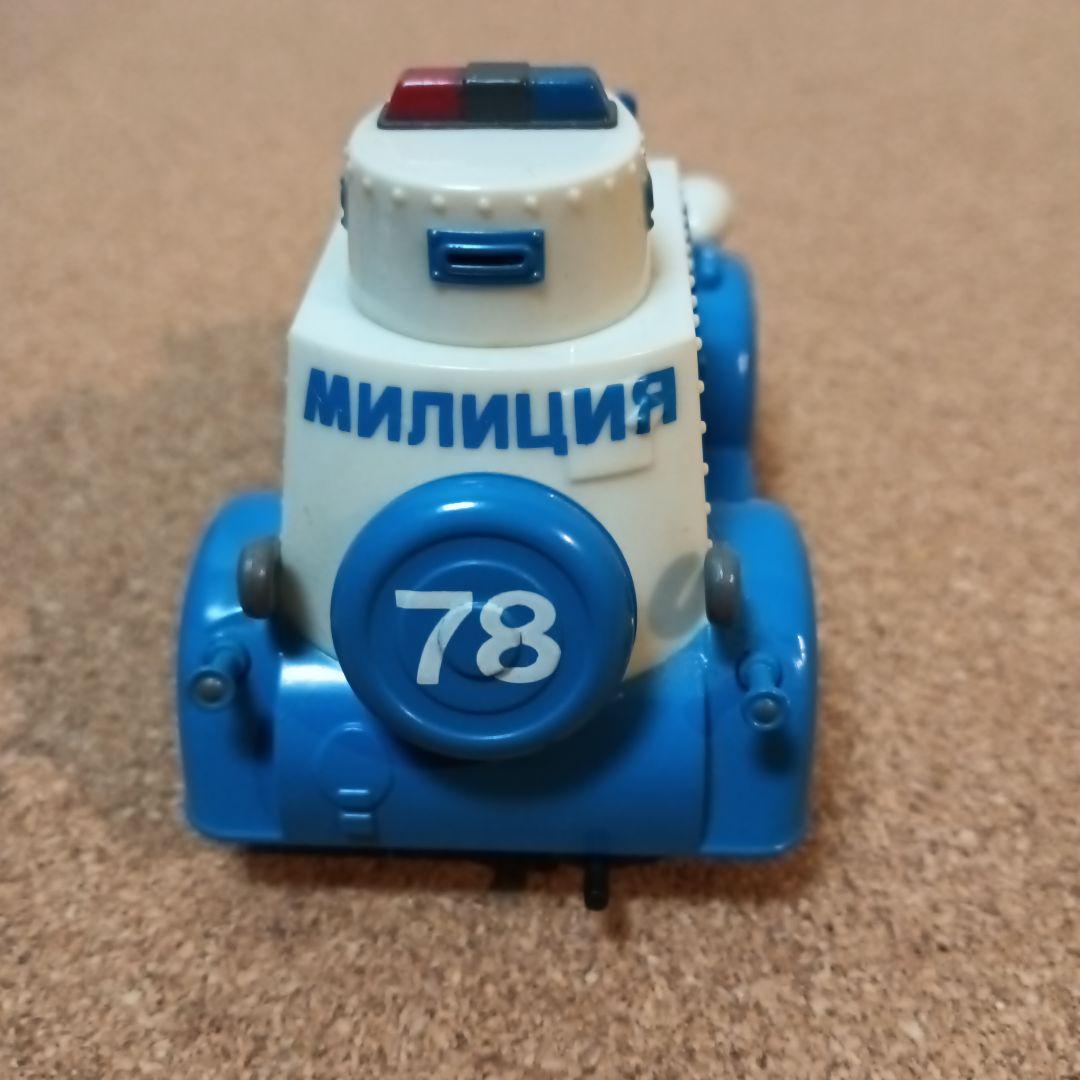 ウサビッチ/プルバックトイ/ミニカーセット/逃亡者/パトカー/装甲車の