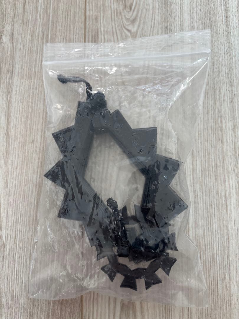 bonbonero ボンボネロ ダーク 謎めいた光と影』 今回はBONBONERO (ボンボネロ) の 「DARK (ダーク