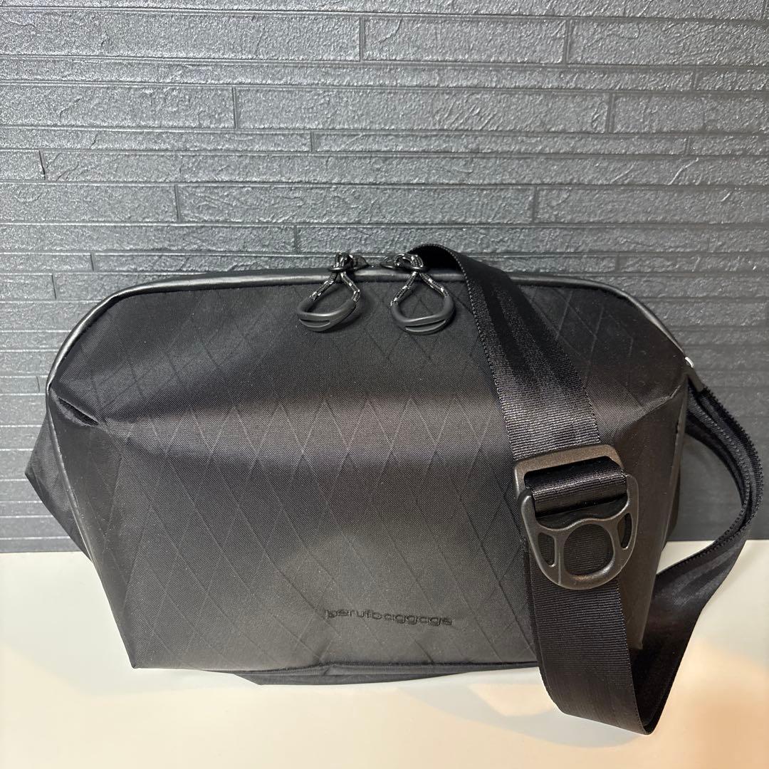 berufbaggage ボディバッグ ブラック