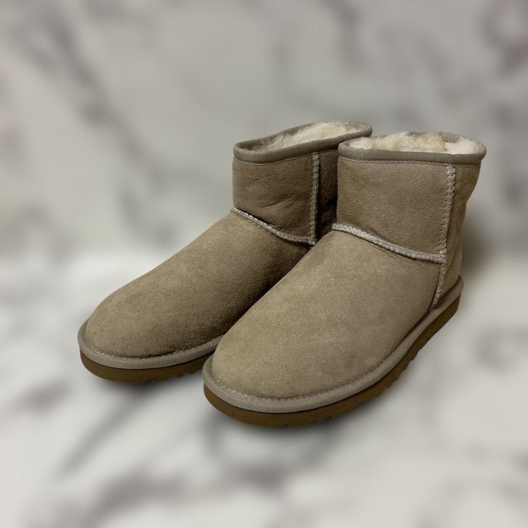 新品❕未使用❕UGG W CLASSIC MINI ムートンブーツ　ショート