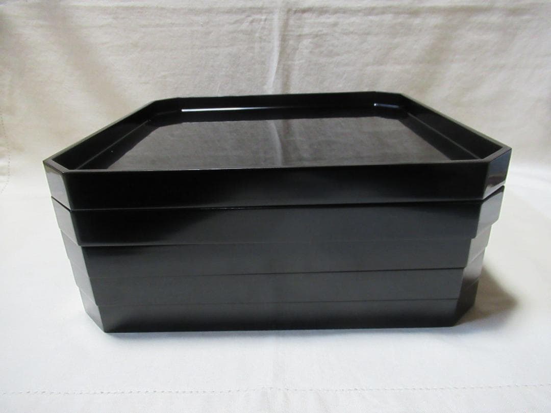 輪島塗　茶懐石膳　角切５客　共箱