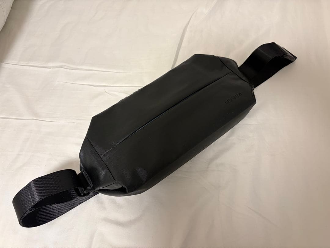 【新品未使用】RE:FORM XB:01 CROSSBODY 3L