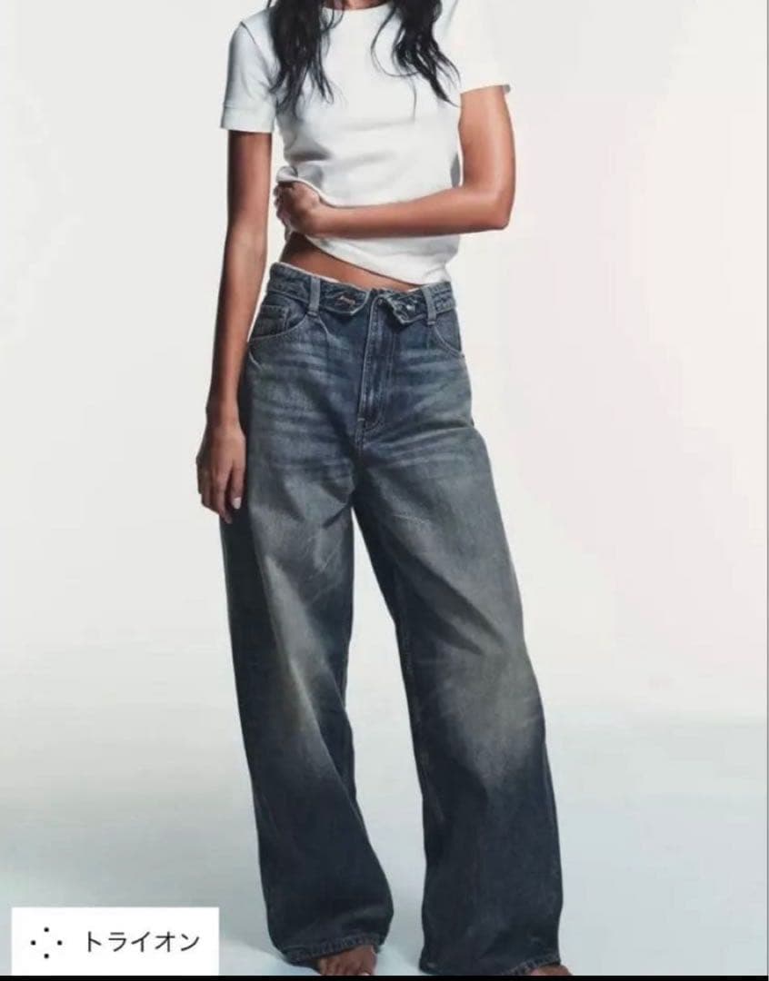 ZARA TRFミッドライズ折り返しウエストデニムパンツ　XS EU32(5号)
