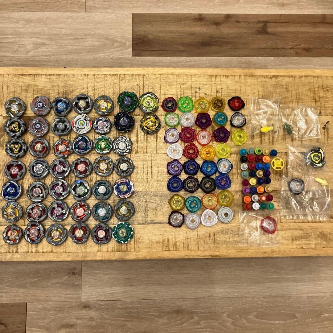 ベイブレードX 大量まとめ売り ブレード45/ラチェット37/ビット37