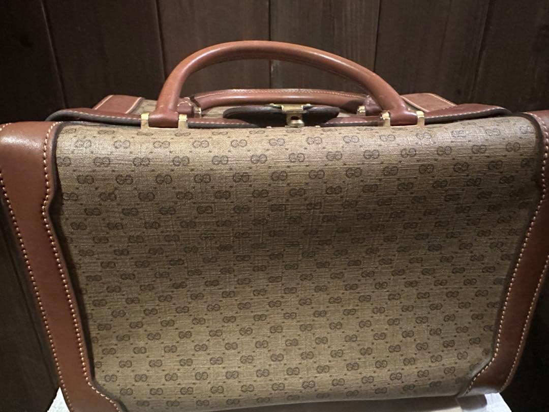 GUCCI トラベルバッグ