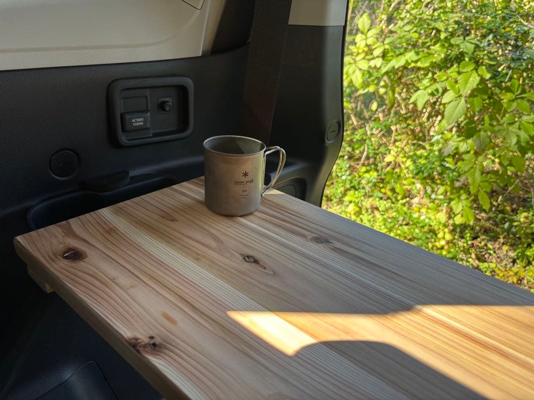 新型シエンタ10系専用設計】ハンドメイド杉無垢材ラゲージボード｜車