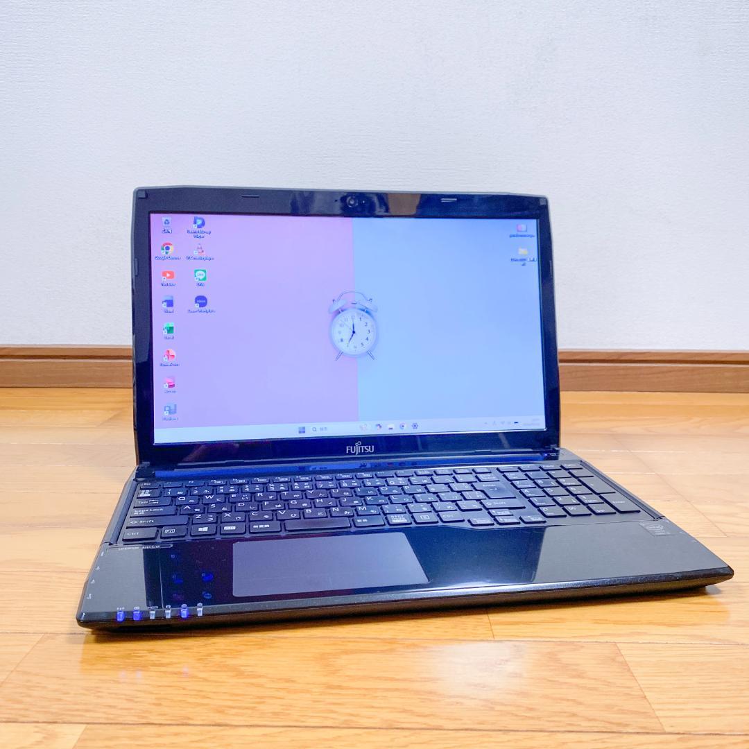 オフィス2021✨届いてすぐ使える富士通ノートパソコン 快適SSD Win11