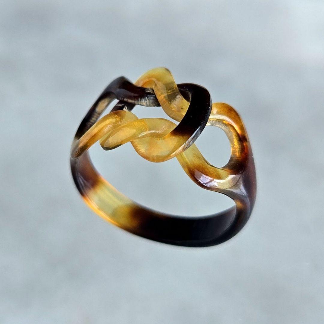 鼈甲　指輪　べっ甲　斑甲　82　本鼈甲　天然素材　着物　浴衣　ブローチ　琥珀